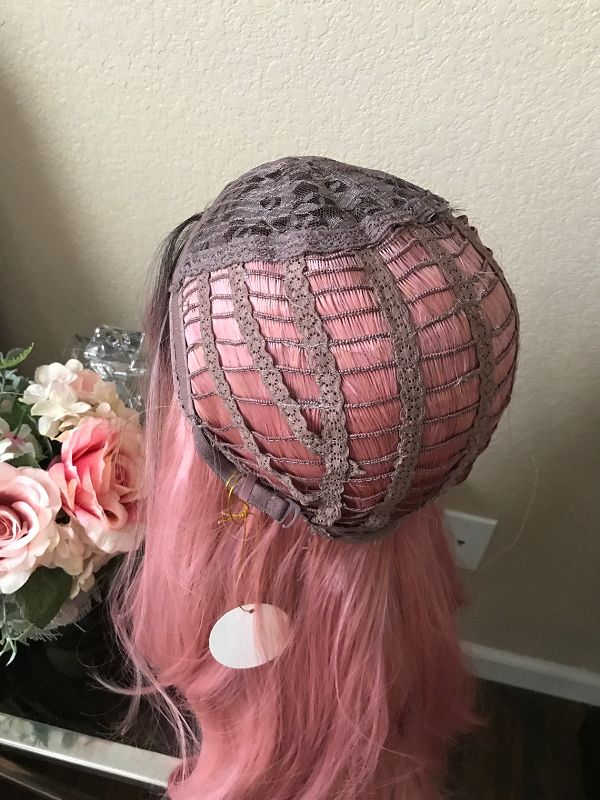 28" Omber Pink Curly Wig