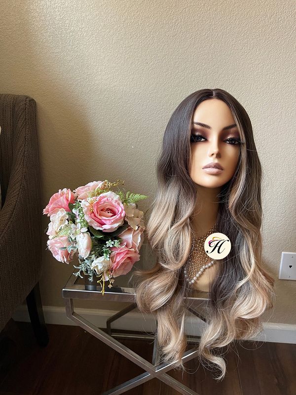 26" Long Mixed Color Curly Wig