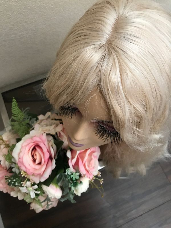 28" Micro Curl Long Wig With Side Bangs