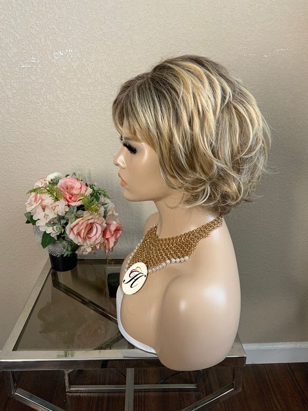 Mono Top Tail Curl Short Wig
